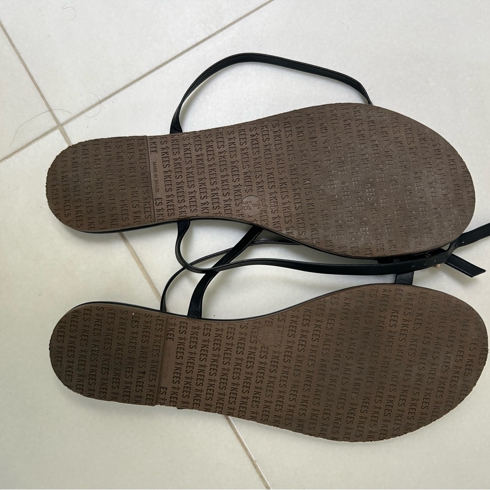 TKEES Phoebe Sandal in black - Picture 3 of 3